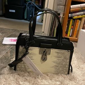 Calvin Klein Camille Crossbody Satchel Bag Snake HOJDSZP1